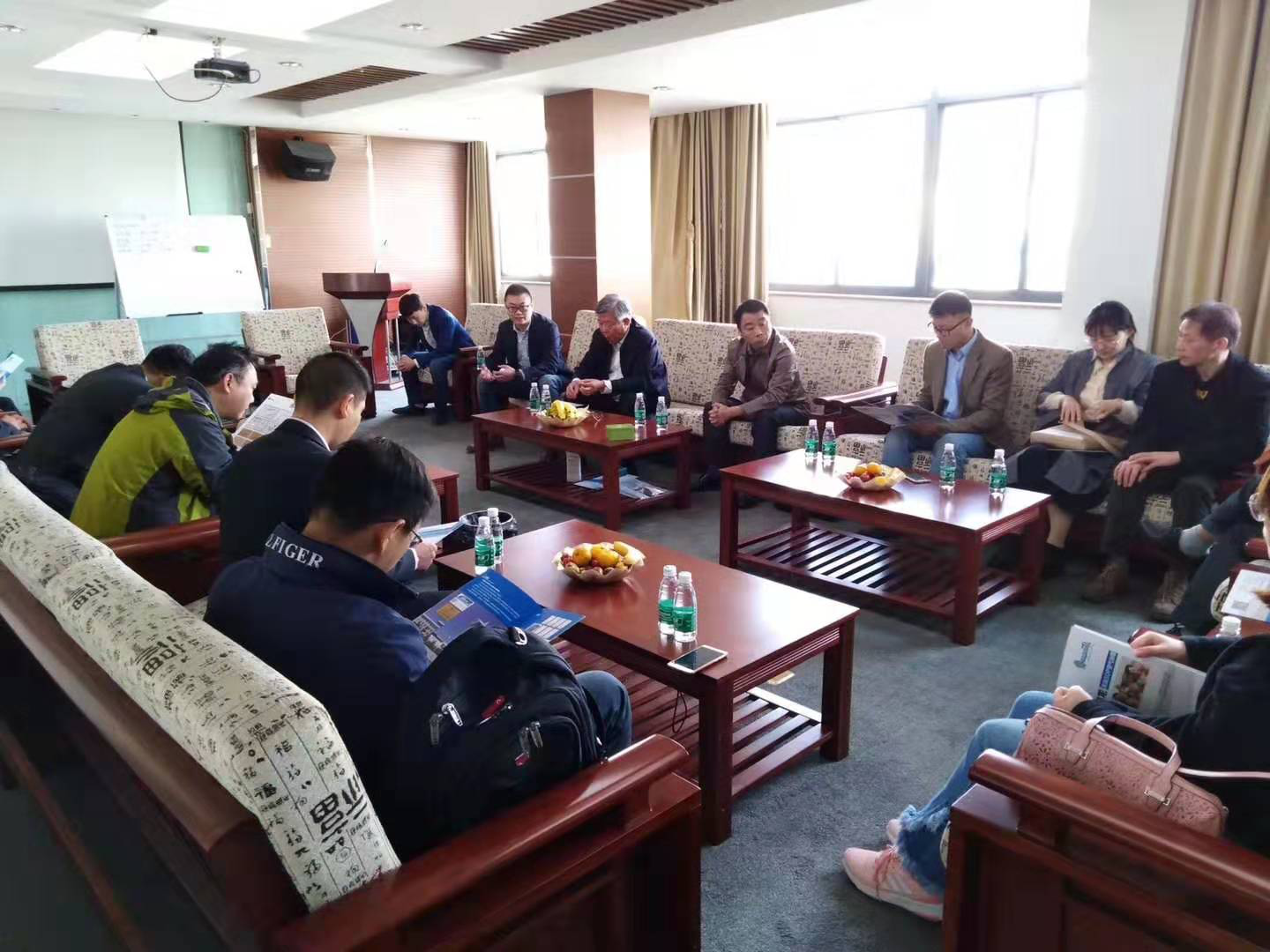 1572828645304535.png 图片1.png